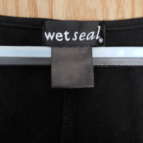 Fringe Crop Top - Picture 2 of 4